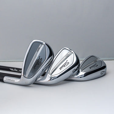 Pre-Owned Titleist T200 Iron Set 6-PW + W w/ Fujikura Axiom 75I R2 Shaft