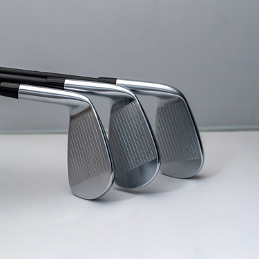 Pre-Owned Titleist T200 Iron Set 6-PW + W w/ Fujikura Axiom 75I R2 Shaft