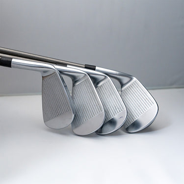 Pre-Owned Srixon ZXi5 Irons 4-AW w/ Aerotech Steelfiber i95 Parallel S Shaft